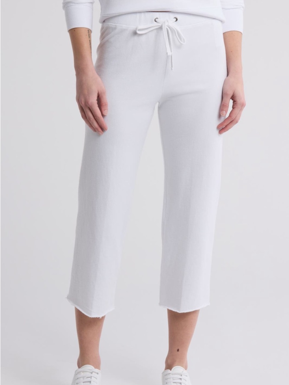 JAMES PERSE French Terry Raw Edge Crop Sweatpants White Cotton